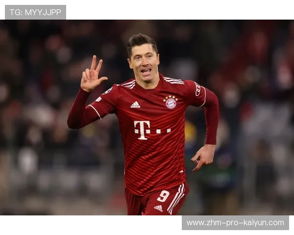 莱万多夫斯基加盟谈判进入关键阶段2024足球转会新格局即将揭晓