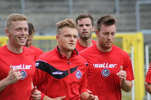 开云体育官网-英超比赛中防守动作的生物力学分析及训练改进，英超最佳防守