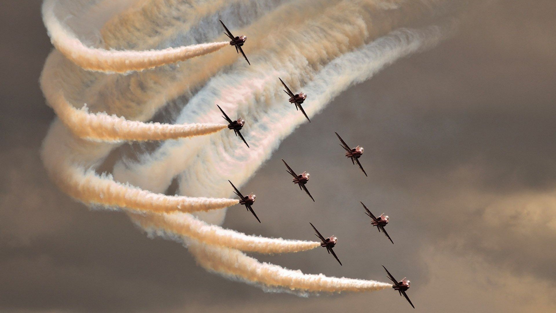 普劳德带动英国短距离蝶泳复兴,普劳德游泳