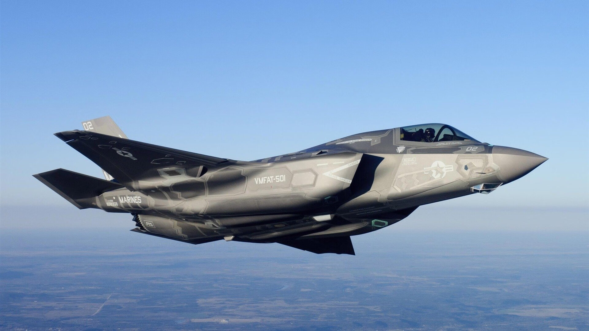 胡贝特·科斯后半程爆发力夺人眼球，贝尔·胡克斯